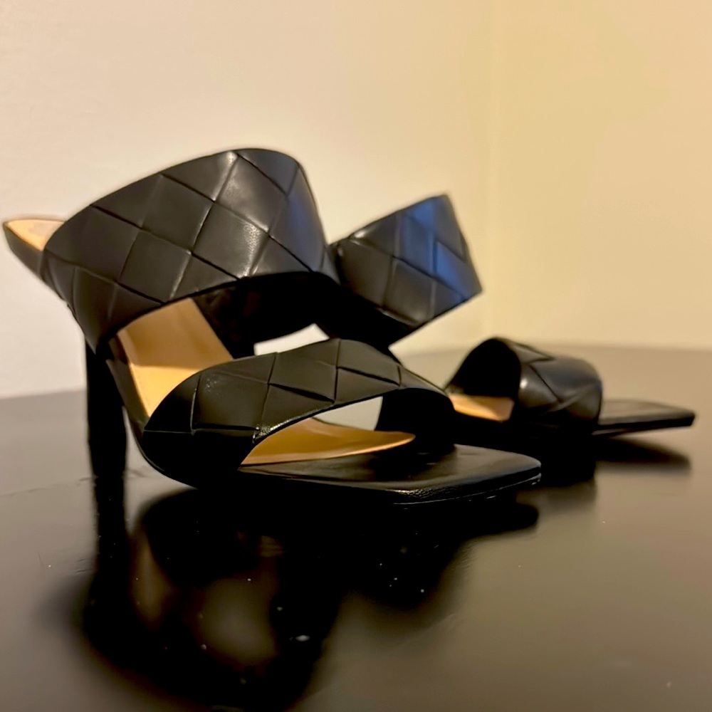 Vince Camuto Candialia Sandal - Black Size 9